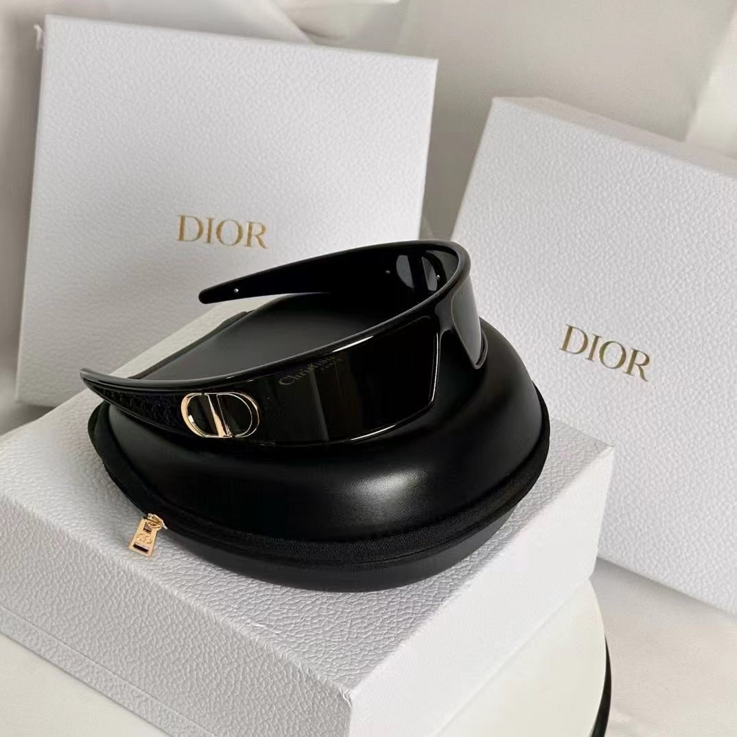 VERY MIU DIOR IN STOCK