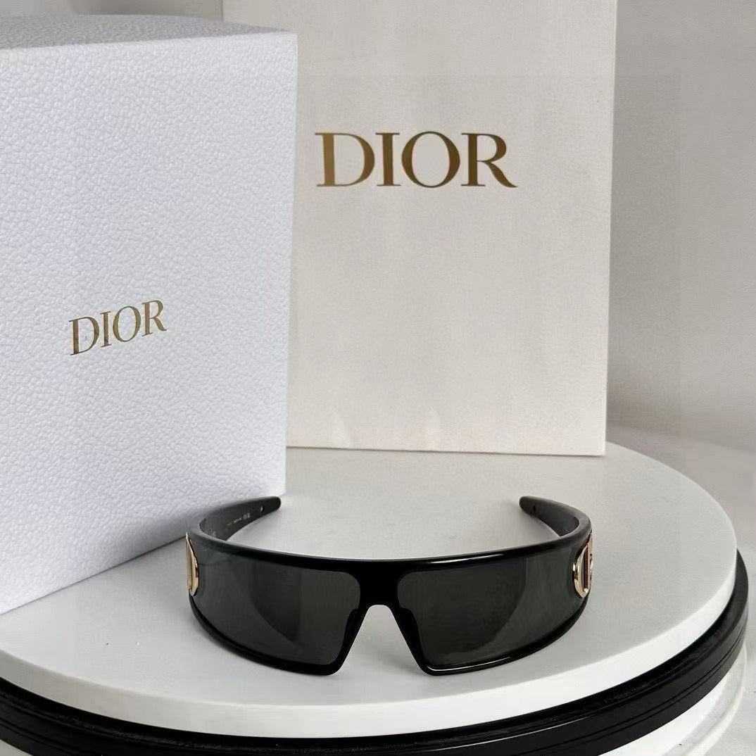 VERY MIU DIOR IN STOCK