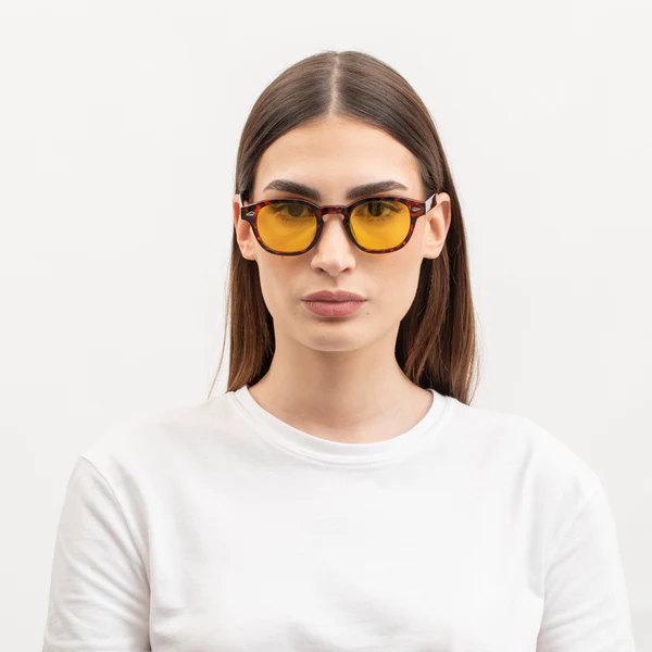 CLASSIC YELLOW