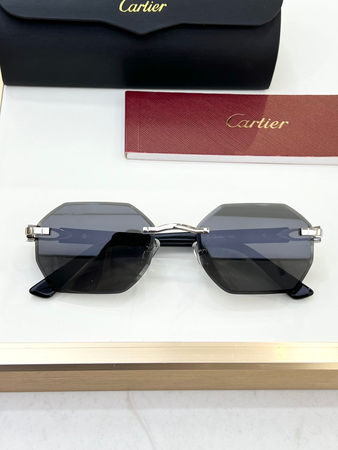 Cartie*MODEL:CT0439S SUN GLASS IN STOCK
