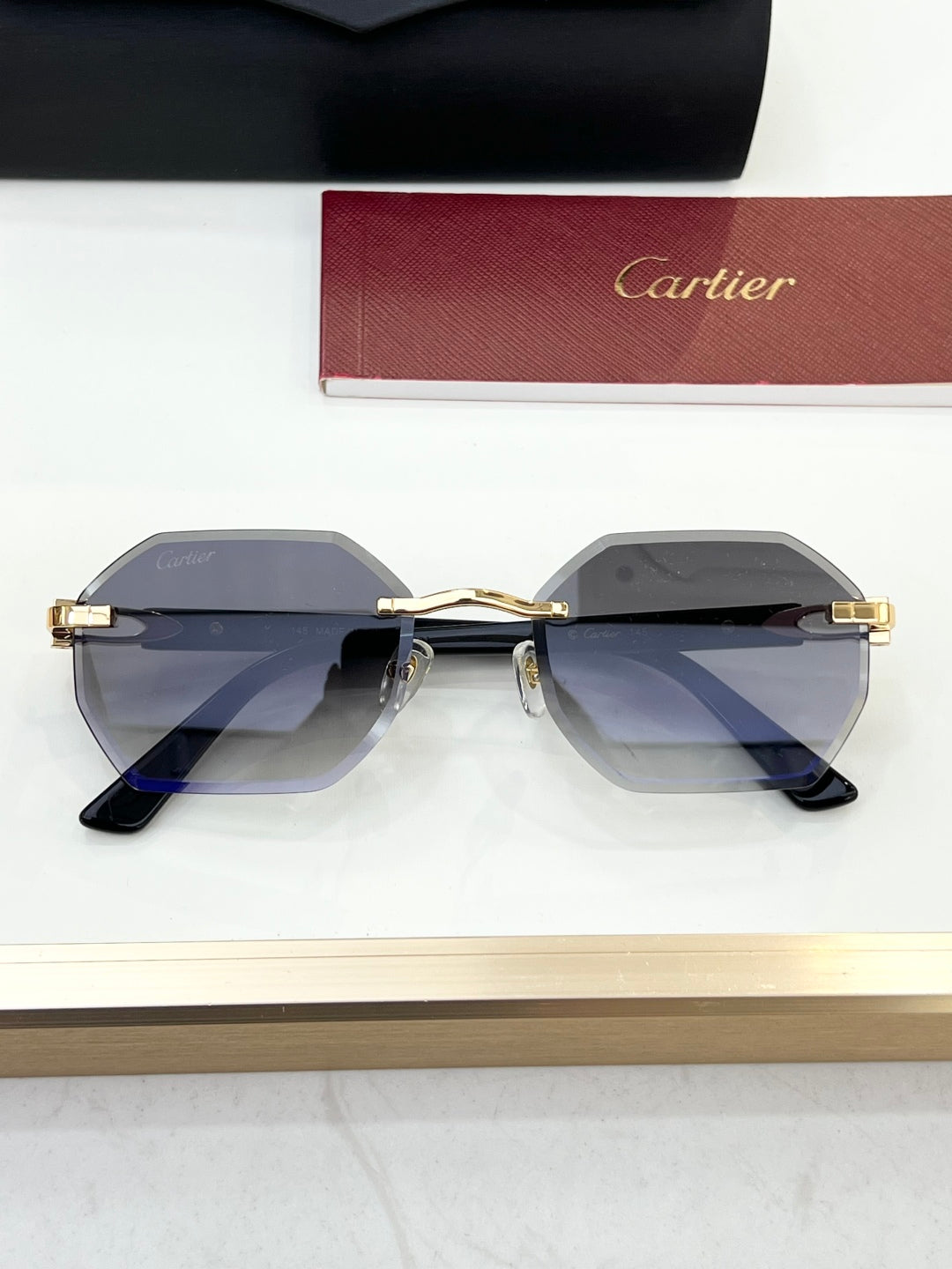 Cartie*MODEL:CT0439S SUN GLASS IN STOCK