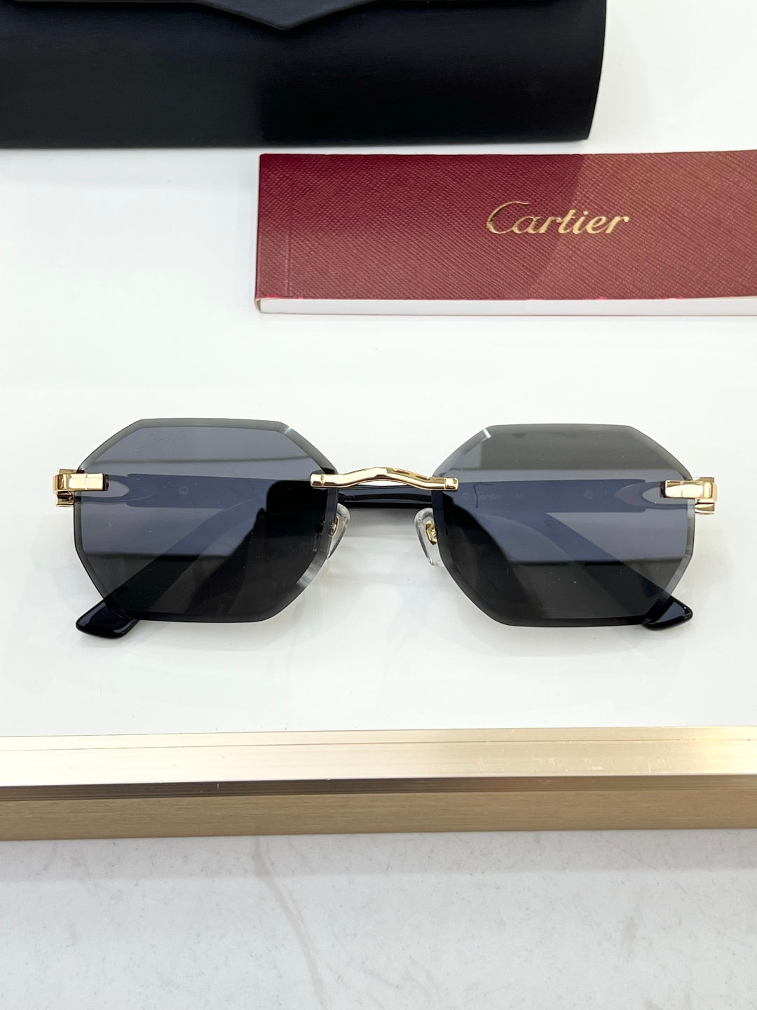 Cartie*MODEL:CT0439S SUN GLASS IN STOCK